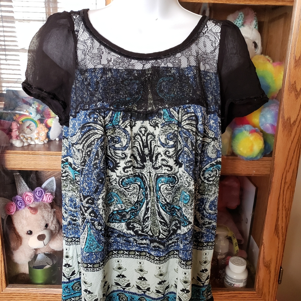 💙 Blue and black design top sheer shirt 💙
